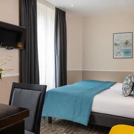 Park Lane 4* Párizs