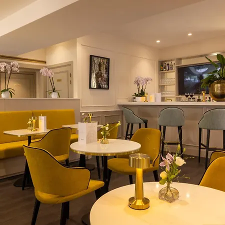 Отель Park Lane 4*