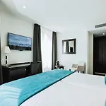 Park Lane Hotel 4*