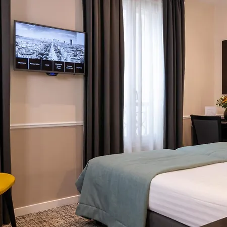 Park Lane Hotel 4*